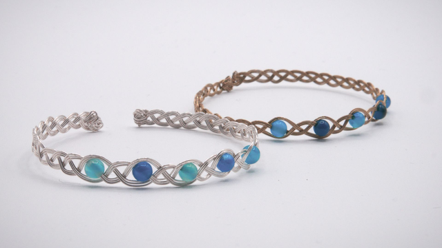 Bracelet tressé 5 agates bleues