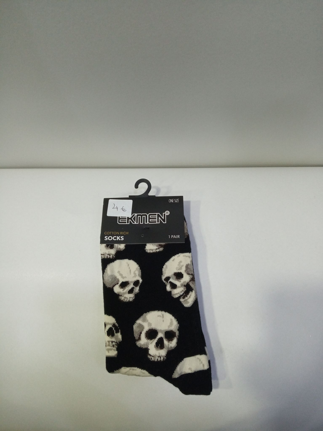 ΚΑΛΤΣΕΣ ΜΕ ΘΕΜΑ SKULLS