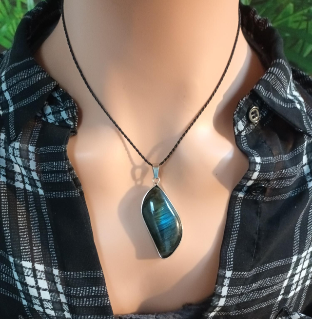 Pendentif en labradorite