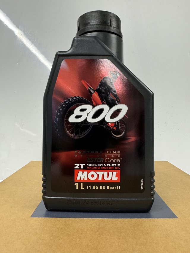 Motul - Huile 2T 800 Factory Line Off Road 1L