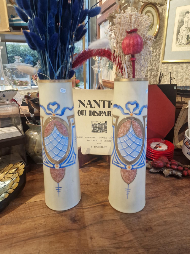 Paire de Vases Opaline Art Nouveau