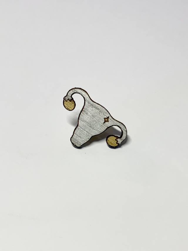 Pin’s « utérus »