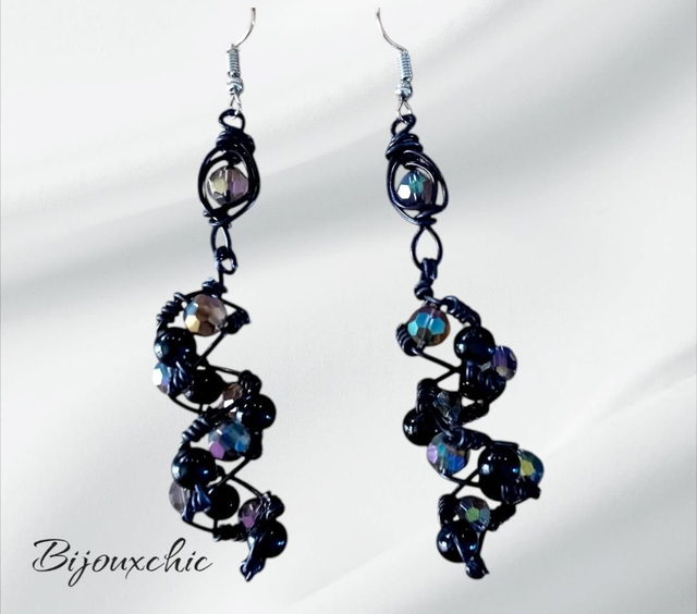 Boucles d&#039;oreilles Spirales - Élégantes en Noir-