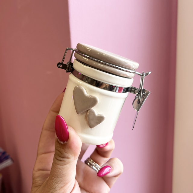 Barattolo cuore con chiusura ermetica