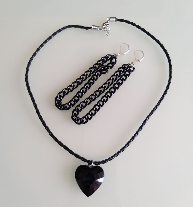 Fekete szíves szett