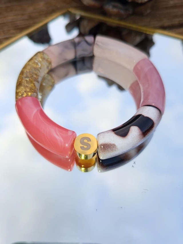 Bracelet jonc perles tubes acrylique léopard Indrani Chaparaasee N°1