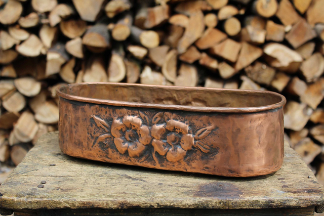 Authentic Handcrafted Copper Flower Pot – Rustic Elegance for Your Home