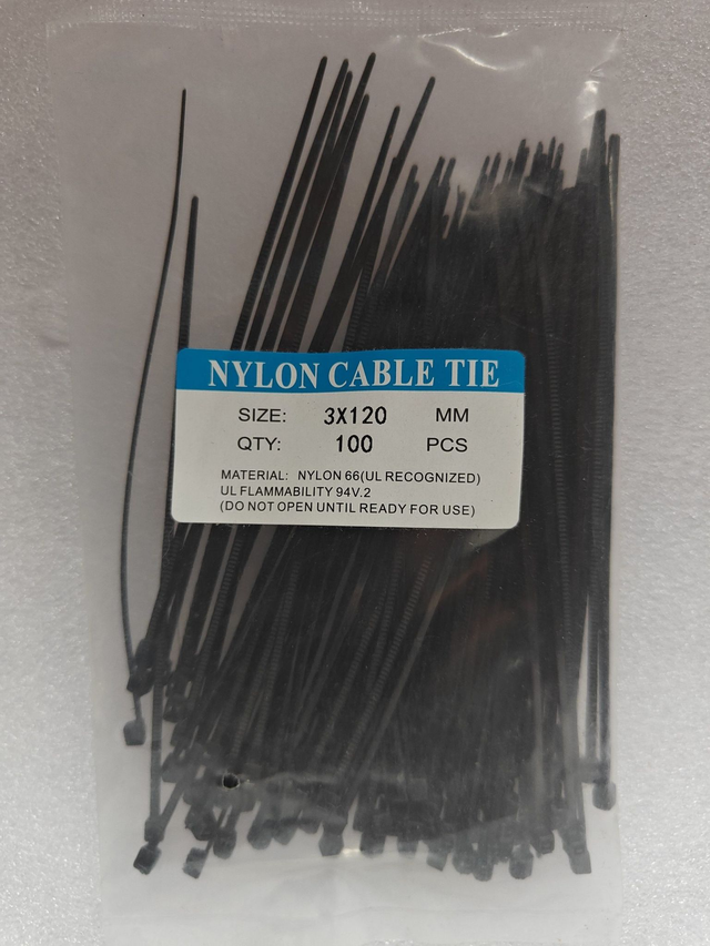 Mustat nippusiteet 3x120mm 100kpl