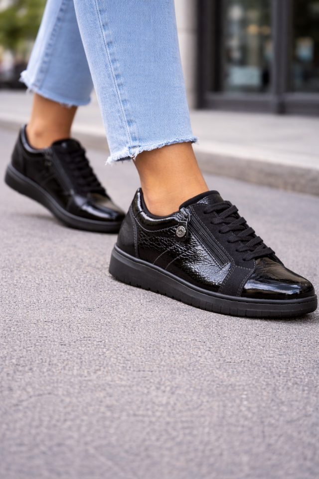 Basket Abigaël vernis noir – Soldes exclusives 