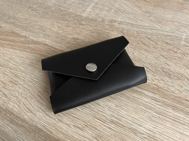 Mini pochette en alternative végétale (pomme)