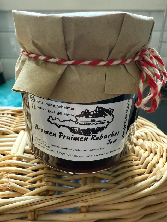 Bramen Pruimen Rabarber jam