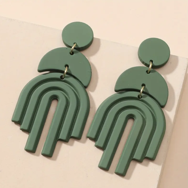 Green retro arch earrings