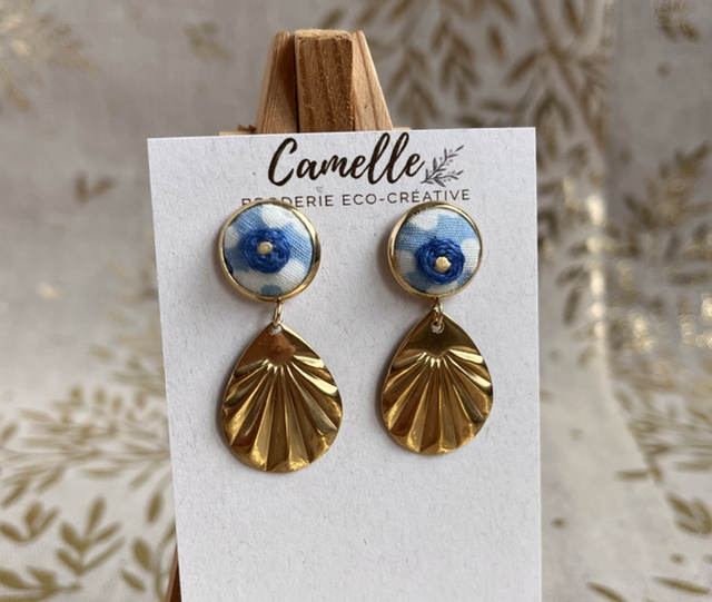 Boucles d’oreilles *Rosalie* bleue