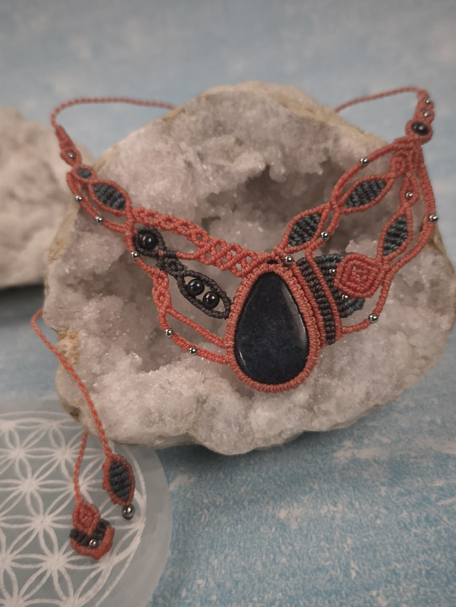 Collier asymétrique rubis kyanite