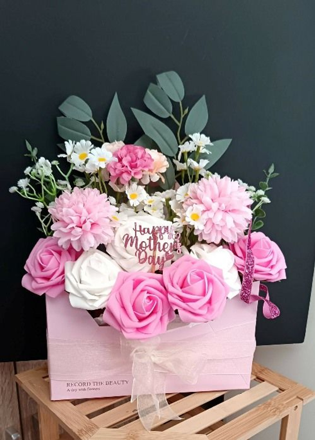 Floral Presentation 1