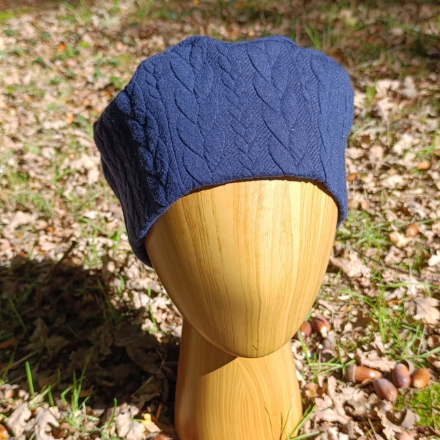 Bonnet Helena - Bleu marine torsades