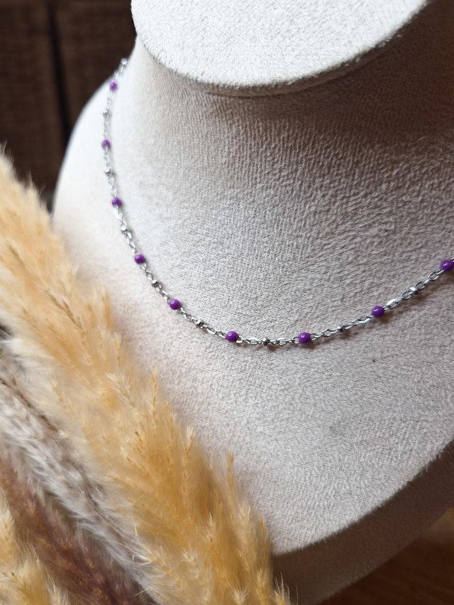 Collier finesse - Modèle argenté et violet