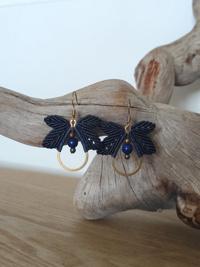 Boucles d'oreilles feuilles en macramé