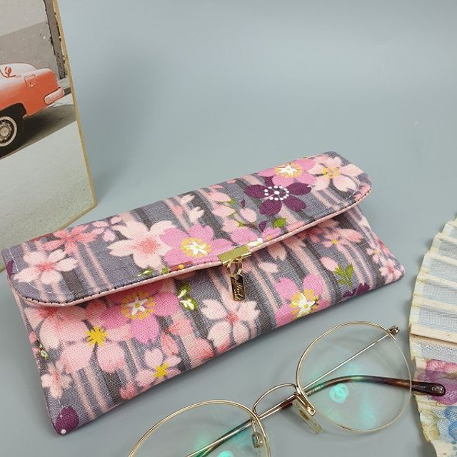 Étuis à lunettes sur mesure "Aimi" rose