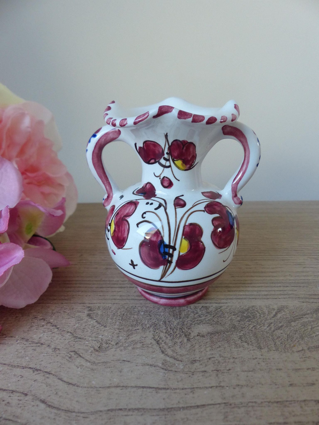 Vase miniature Deruta décor coq et fleurs rouges, petit vase coq en céramique peint main poterie d'art Italie, décoration maison de campagne