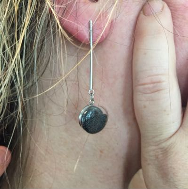 Clou D Oreille Pendante 