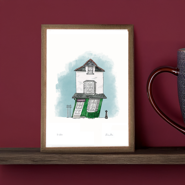 Windsor Crooked House Art Print – Mini British Landmark Wall Art