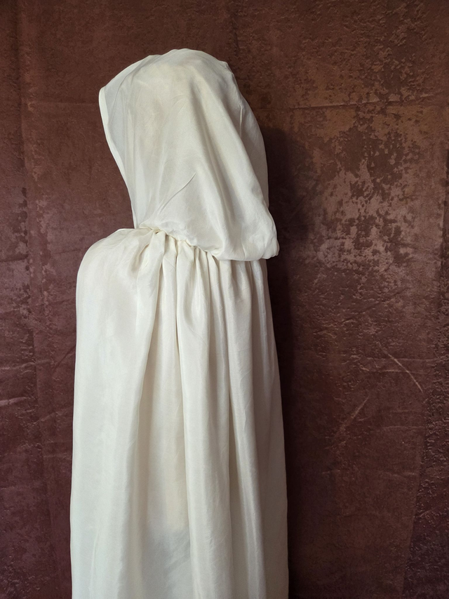 Cape de déguisement blanche à ruban blanc