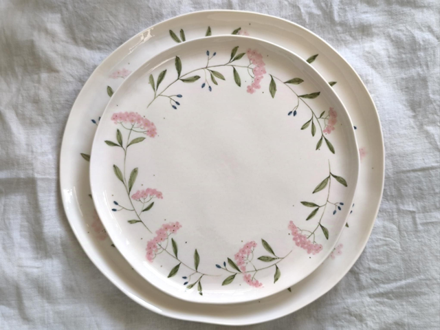 Laurestine serving plate
