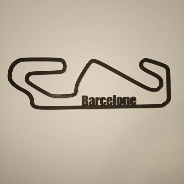 Circuit grand modèle - nom découpé - 40 cms 