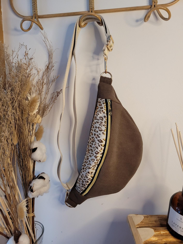 Banane velours côtelé marron léopard  