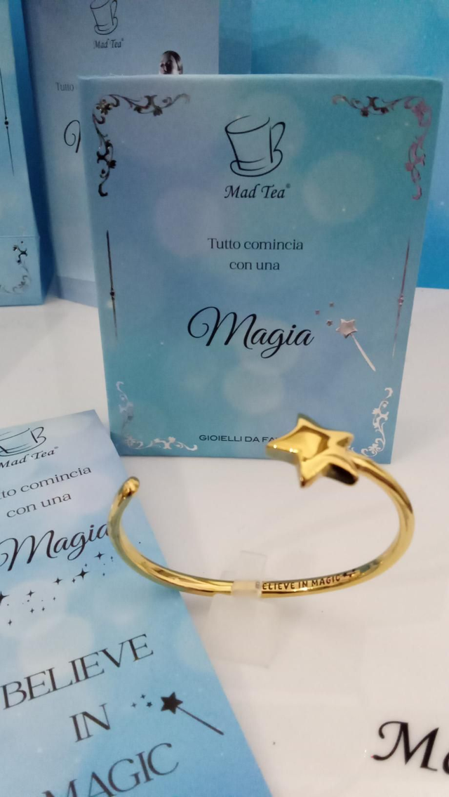 Bracciale " believe is magic"