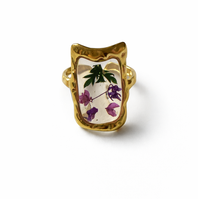 Purple flowers ring