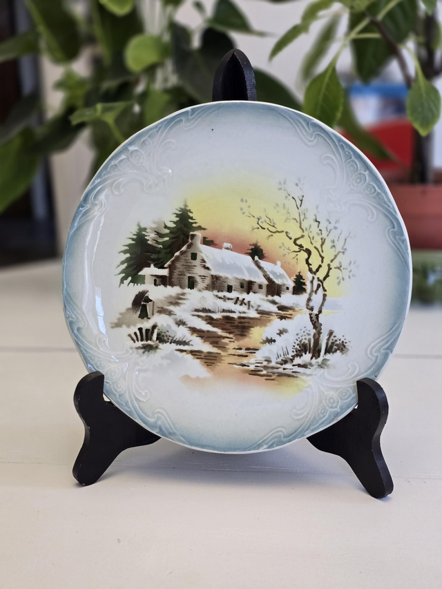 Assiette barbotine St Amand 