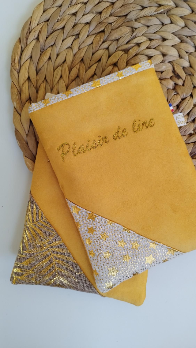 Housse livre de poche * Sous les étoiles * 