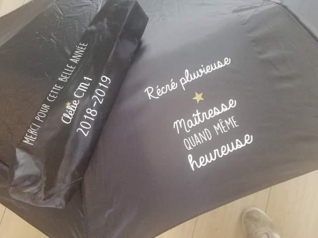 Parapluie personnalisé gris/marine/rouge (noir epuisé)