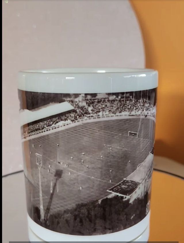 Mug personnalisée &quot; Supporter RC Lens &quot;  Stade Dellelis