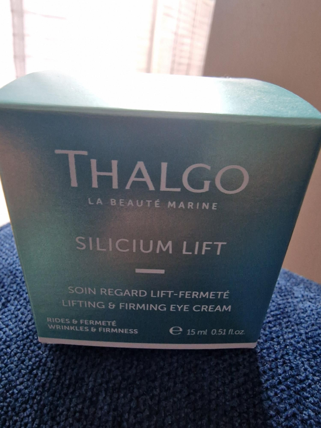 EYE LIFTING &amp; FIRMING CREAM

