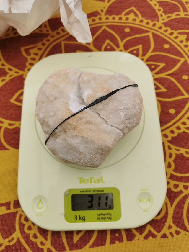 Géode de Quartz 311 grammes