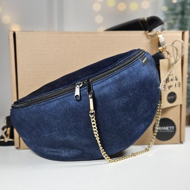 DEEP BLUE crossbody övtáska arany fémkellékekkel