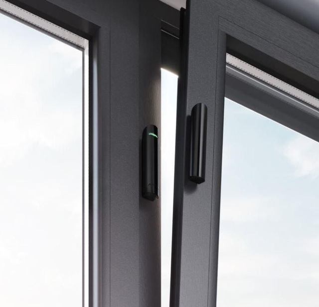 LE DECTECTEUR D'OUVERTURE ET DE VIBRATION INTERIEUR / AJ-DOORPROTECTPLUS