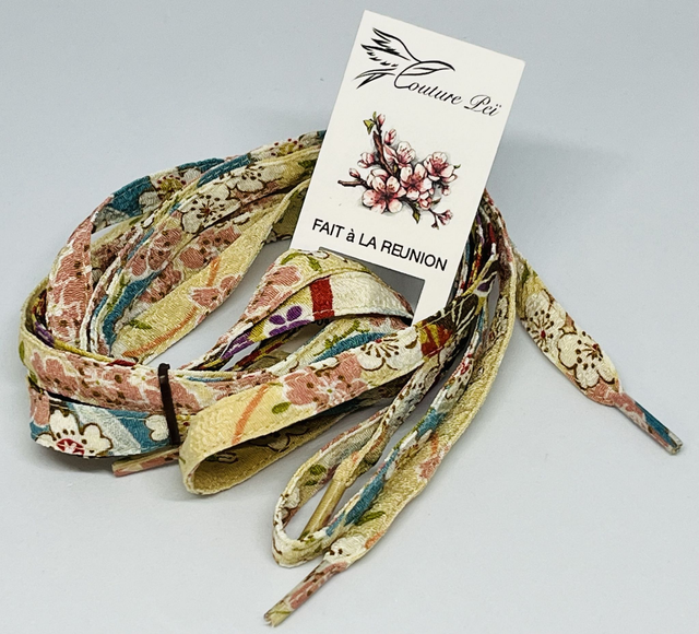 Lacet collection "Japon" beige fleuri 120 cm