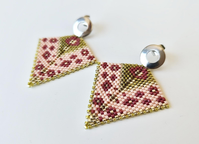 Pendiente cometa rosa y verde (plateado)