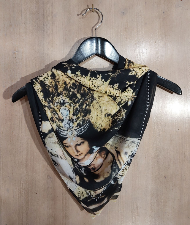 Valencia Vierge. Carré 