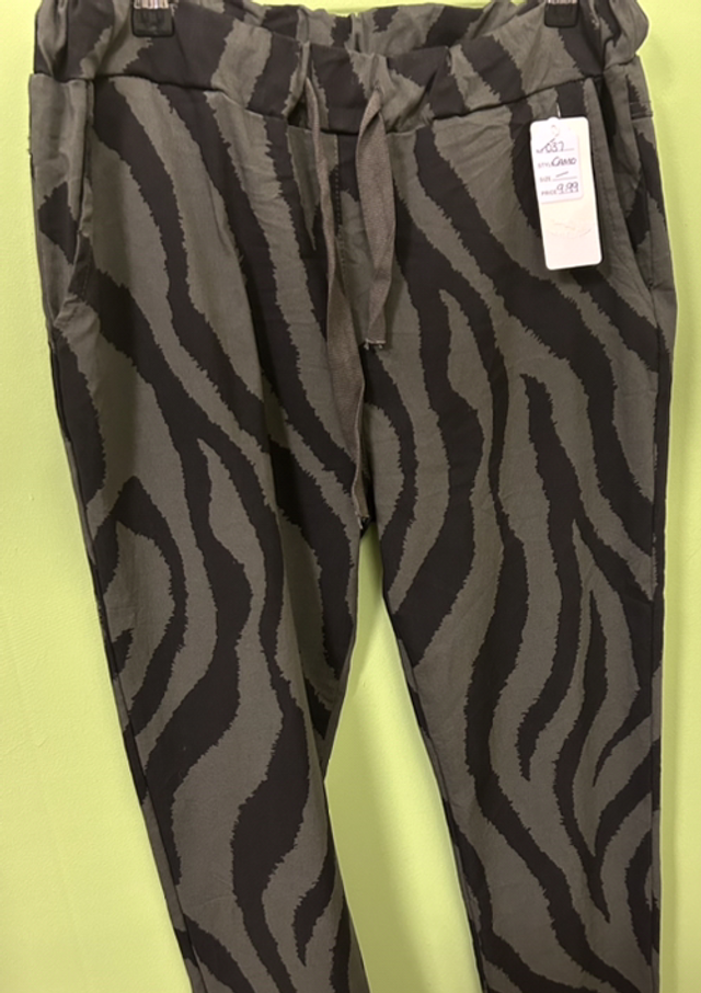 Green & Black Combats - Free Size - 037