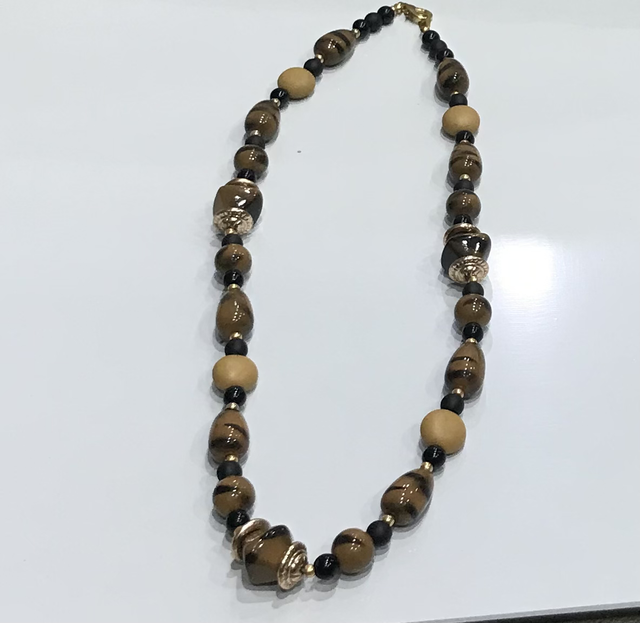 Brown Necklace- NEC09