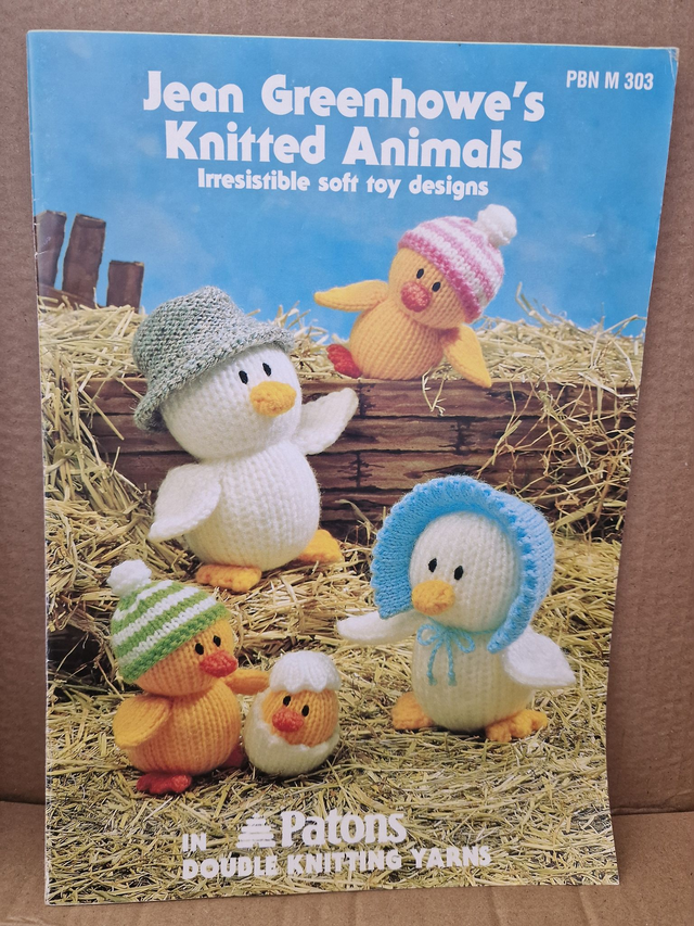 Jean Greenhowe's Knitted Animals Booklet