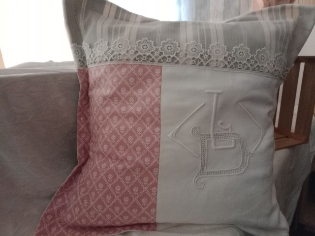 Housse de coussin très beau mon ogramme "LD" toile à matelas