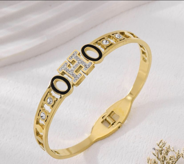Bracelet H luxueux