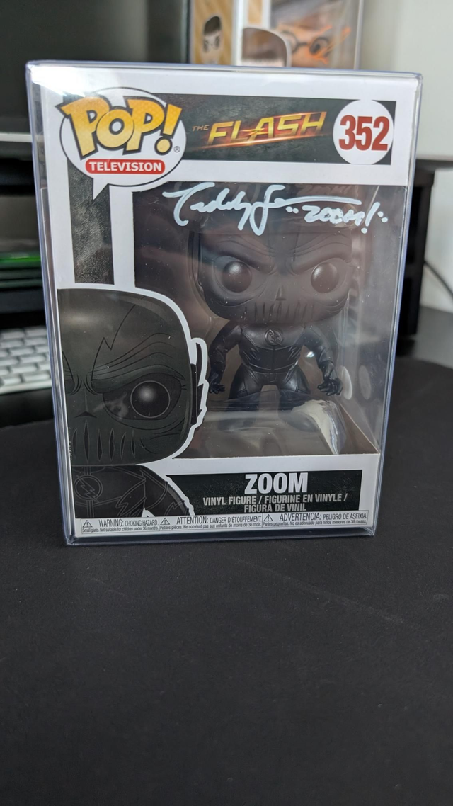Funko Pop DC The Flash Zoom 352 Signed by Teddy Sears with JSA COA