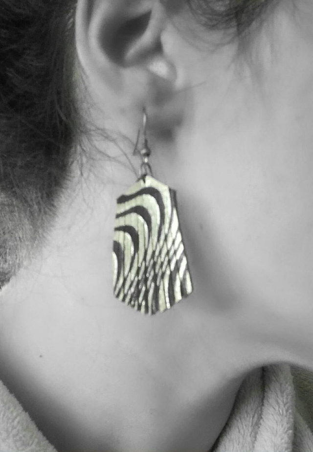 Frange réversible en cuir véritable de couleur doré noir et marron